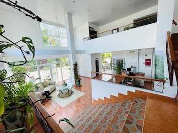 Evenia Coronado