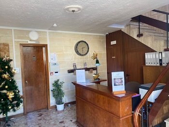 Green Grove Guest House