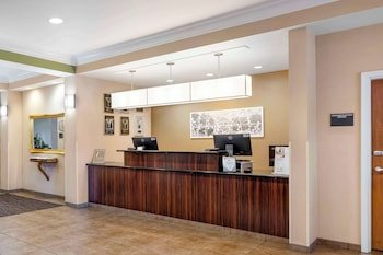 Sleep Inn & Suites