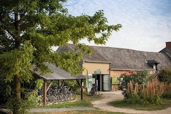 Camping Huttopia Saumur