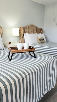 Coastal Inn