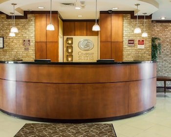 Comfort Suites