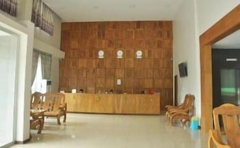 Taw Win Yadanar Hotel