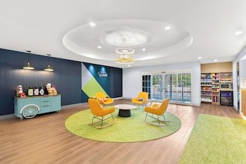 Spark by Hilton Missouri City