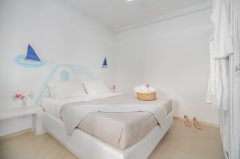 Bella View Mykonos Town Suites