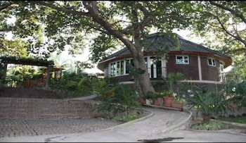 Lewi Hotel Meneharia