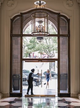 Beverly Wilshire, A Four Seasons Hotel