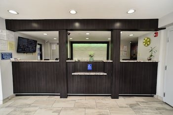 Masters Inn - Tucker