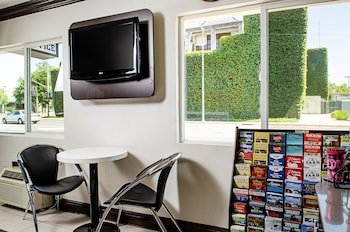 Motel 6 Modesto - Downtown