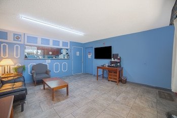 Mayfair Inn