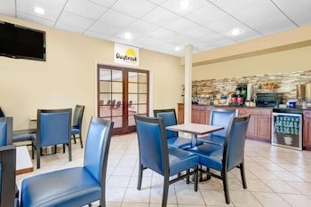 Express Inn Harrisburg South New Cumberland