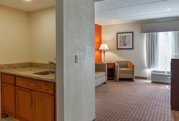 Holiday Inn Express Harrisburg SW - Mechanicsburg