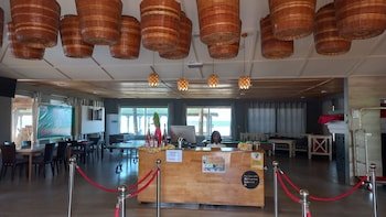 Tropicana Beach & Resort