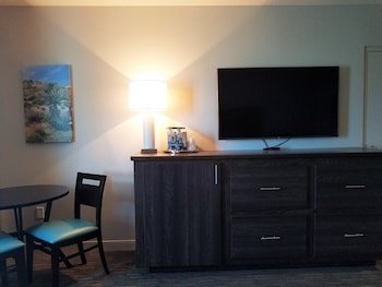 Avi Resort and Casino