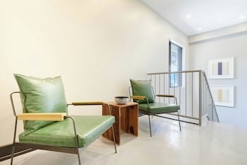 Sonder The Elm Apartments Downtown