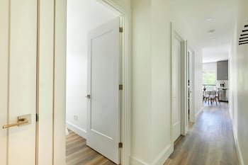 Sonder The Elm Apartments Downtown