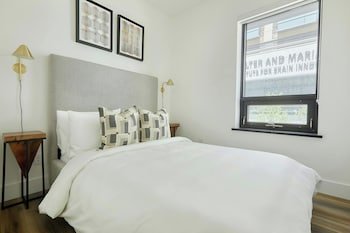 Sonder The Elm Apartments Downtown