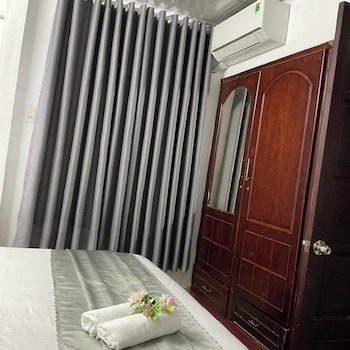 Minh Chau Hotel