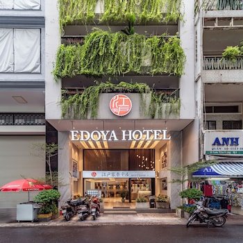 Uptown Hotel