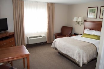 Candlewood Suites Victoria