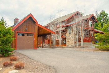 Vacation Homes at Suncadia Resort