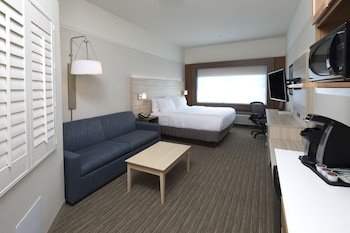 Holiday Inn Express & Suites La Porte