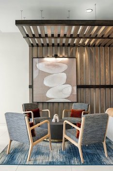 Delta Hotels Colonial Heights