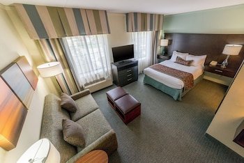 Staybridge Suites Wilmington - Brandywine Valley