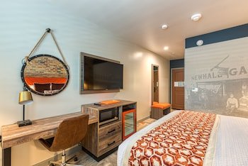 Hotel Lexen Newhall
