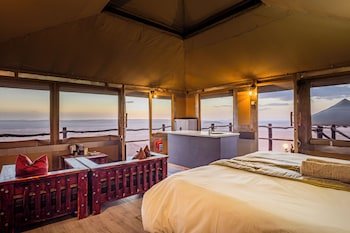 Moon Mountain Luxury Tented Lodge