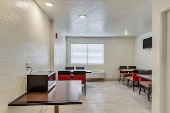 Motel 6 Ogden
