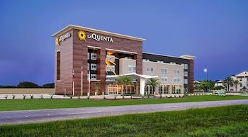 La Quinta Inn & Suites by Wyndham Texas City I-45