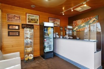 Stagecoach Motel