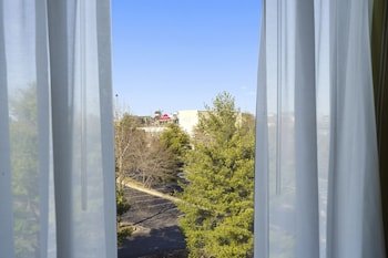 Thousand Hills Resort Hotel
