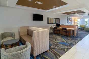 Holiday Inn Express Talladega