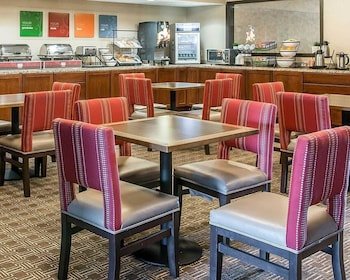Bluffton Inn And Suites