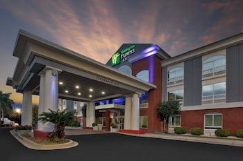 Holiday Inn Express Hotel & Suites Sumter