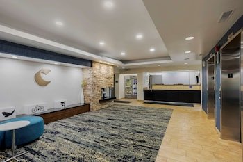 Comfort Inn & Suites Mt. Laurel - Philadelphia