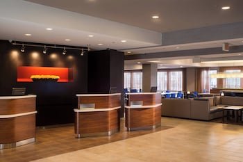 Courtyard By Marriott