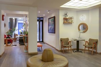 Aulivia Opera Hotel
