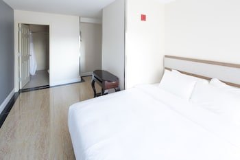 Mayflower Boutique Hotel
