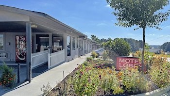 Express Inn Thomson