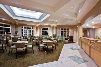 La Quinta Inn & Suites by Wyndham USF (Near Busch Gardens)