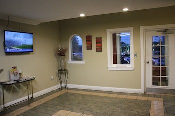 Antioch Quarters Inn
