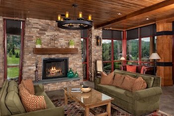 Bear Creek Mountain Resort & Conference Center