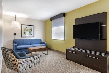 Holiday Inn Express Jonestown - Ft. Indiantown Gap