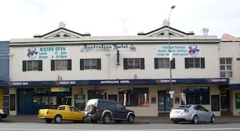 Australian Hotel