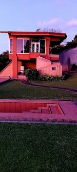 Hostel Monte Campana Escazu