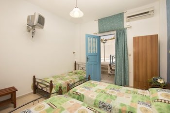 Villa Pelekanos