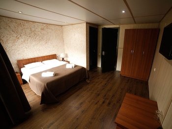 Hotel Banguriani